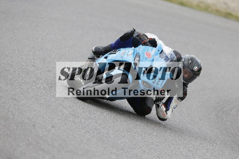 /09 19.04.2026  Caremotion get faster ADR/Gruppe rot/327